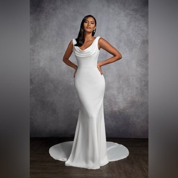 Dresses & Skirts - Justin Alexander wedding dress mermaid style with cowl neck brand new.